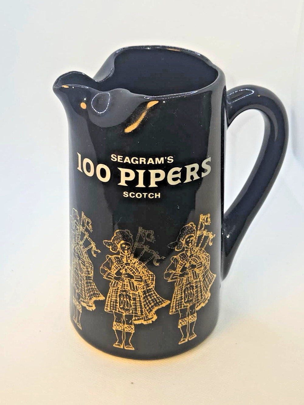 Vintage Seagram's 100 Pipers Scotch Whisky Black Ceramic Bar Pitcher Whiskey